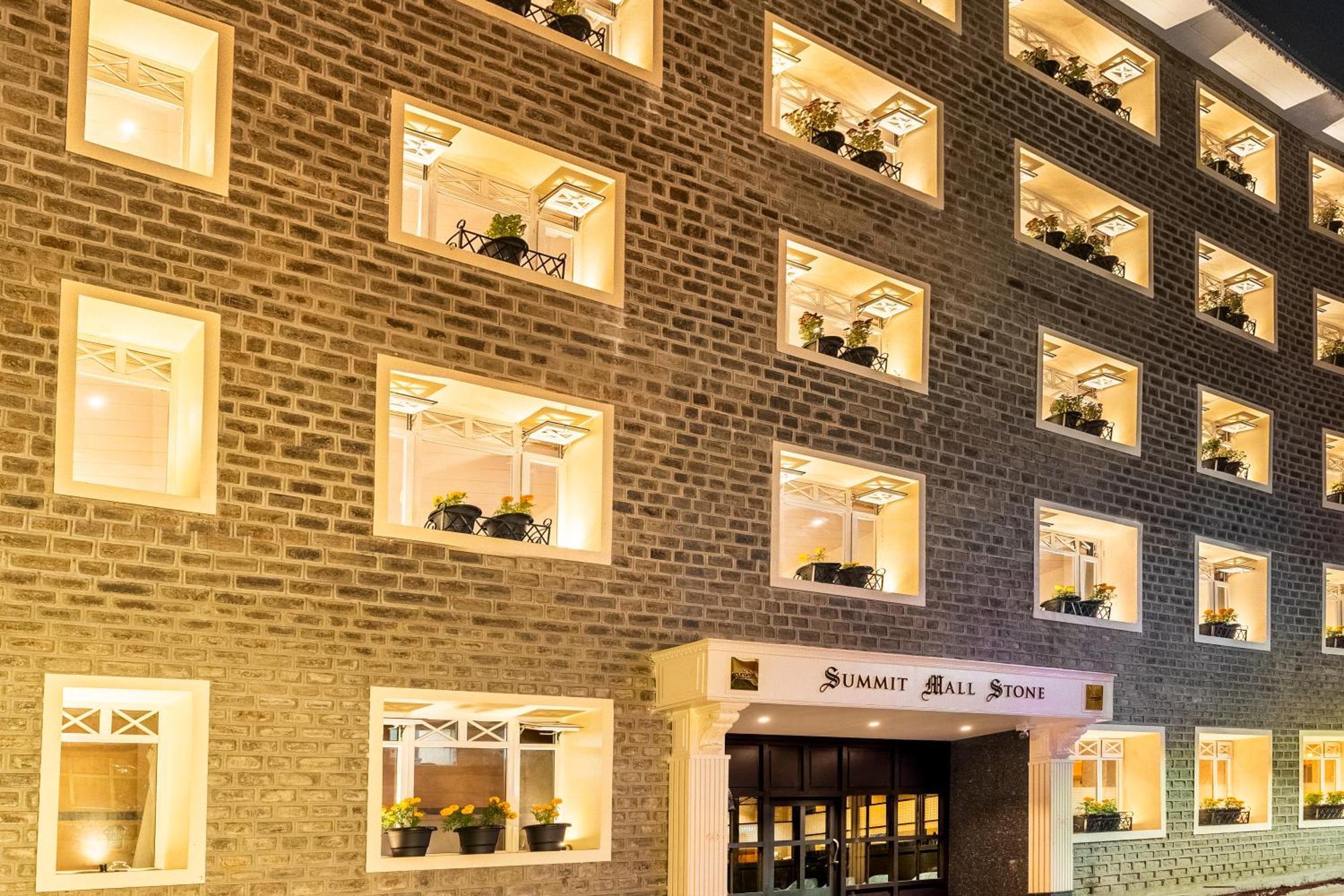 Summit Mall Stone Hotel Dardzsiling Kültér fotó