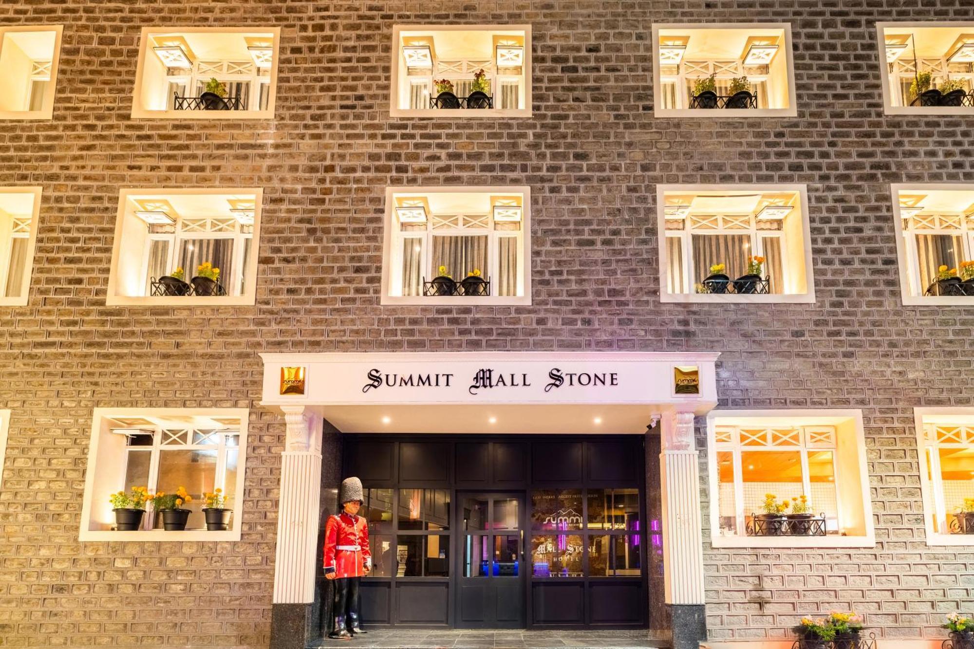 Summit Mall Stone Hotel Dardzsiling Kültér fotó
